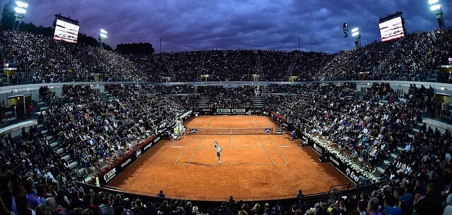 Nadal beat Djokovic smoothly, 13-time champion and beat Federer!